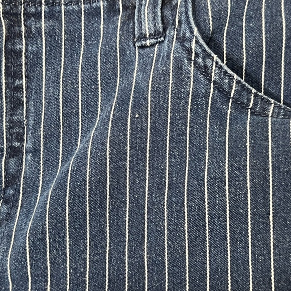 FADED GLORY BLUE AND WHITE NAUTICAL PINSTRIPES DENIM SHORTS SIZE 14 - Picture 8 of 11